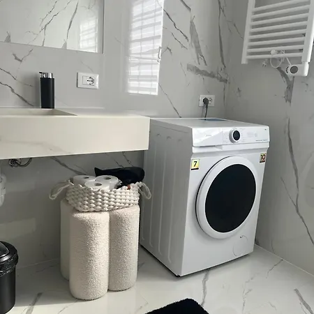 Catullo Loft Near Verona *