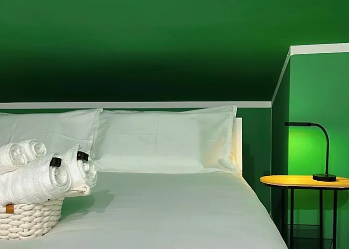 Catullo Loft Near Verona شقة *