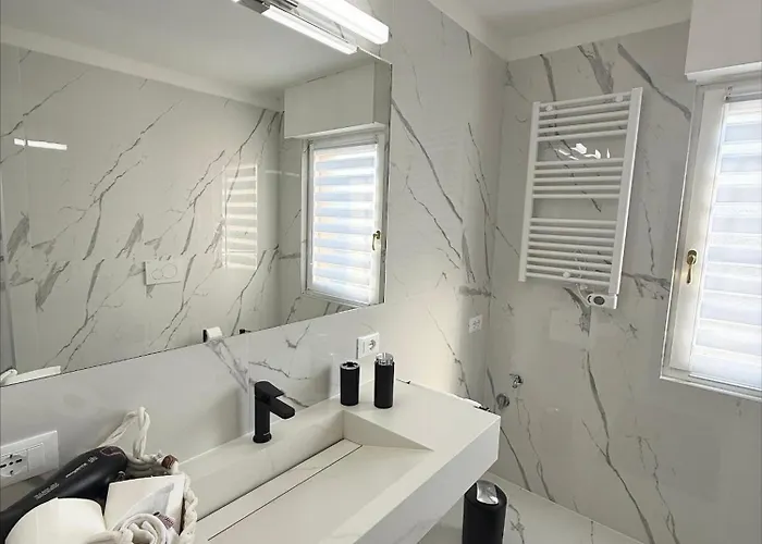 Catullo Loft Near Verona *